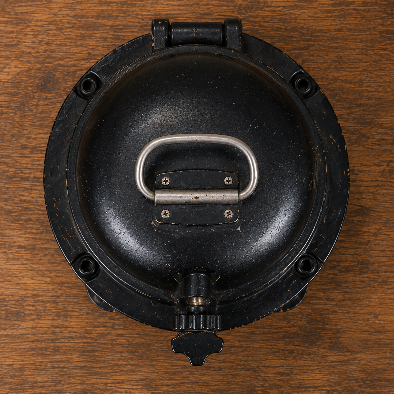 Vintage Den Haan Rotterdam marine stern light, top view with lifting handle